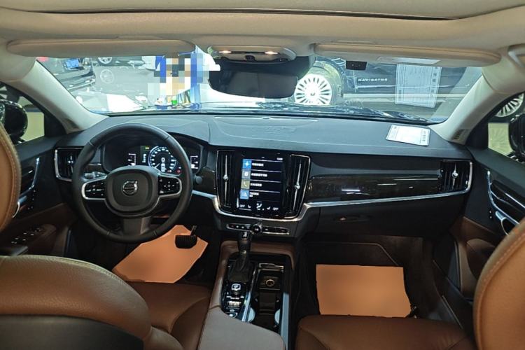 Used Volvo S90 2017 T4 Zhiyuan Edition Center Console