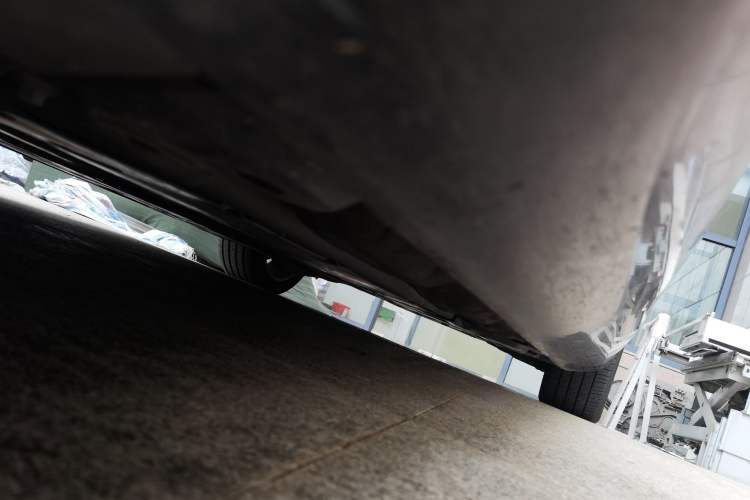 Used Volvo S90 2017 T4 Zhiyuan Edition Chassis Front Left