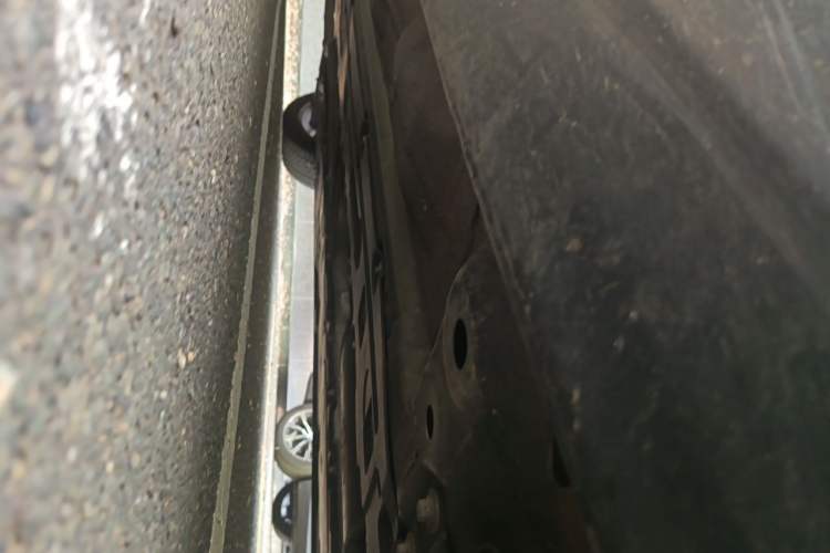 Used Volvo S90 2017 T4 Zhiyuan Edition Chassis Front Right