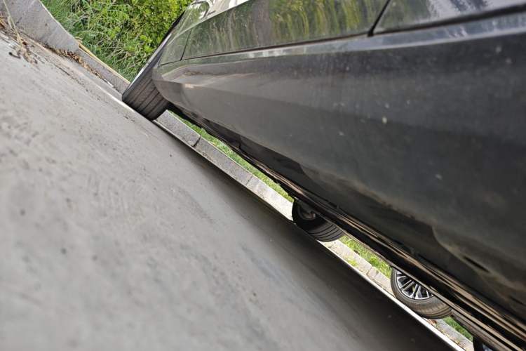 Used Volvo S90 2017 T4 Zhiyuan Edition Chassis Front Right