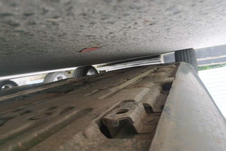 Used Volvo S90 2017 T5 Prestige Edition Chassis Rear Left