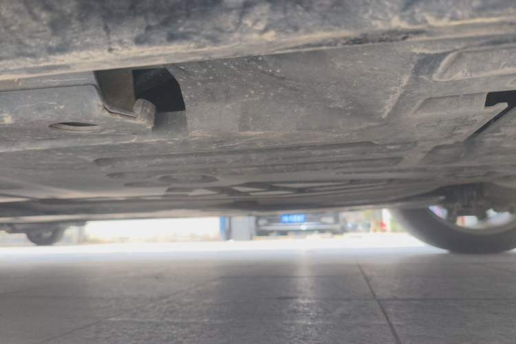 Used Volvo S90 2017 T5 Smart Luxury Edition Chassis Rear Left