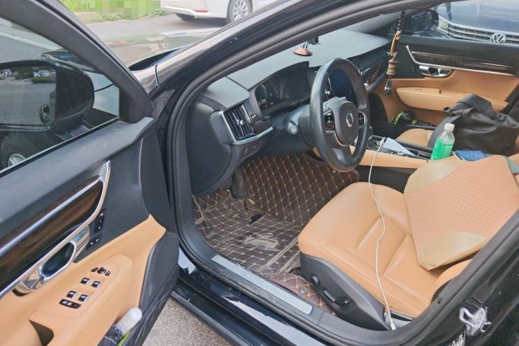 Used Volvo S90 2017 T4 Zhiyuan Edition Driver Seat