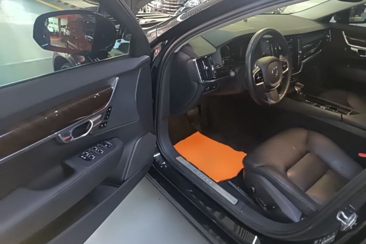 Used Volvo S90 2017 T4 Zhiyuan Edition Driver Seat