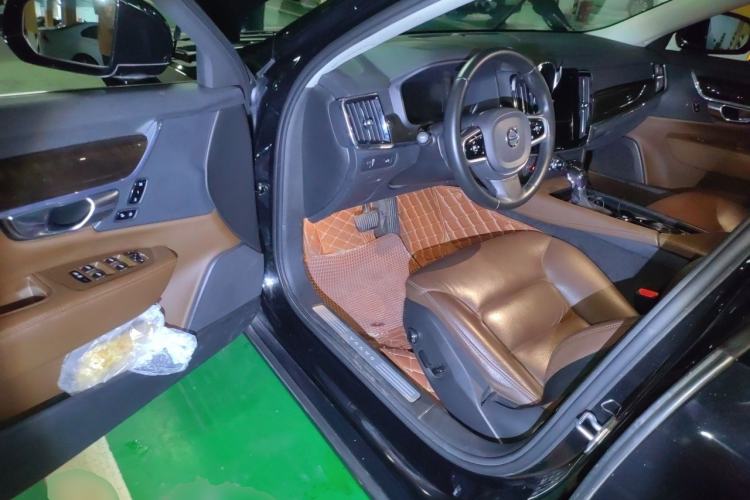 Used Volvo S90 2017 T4 Zhiyuan Edition Driver Seat