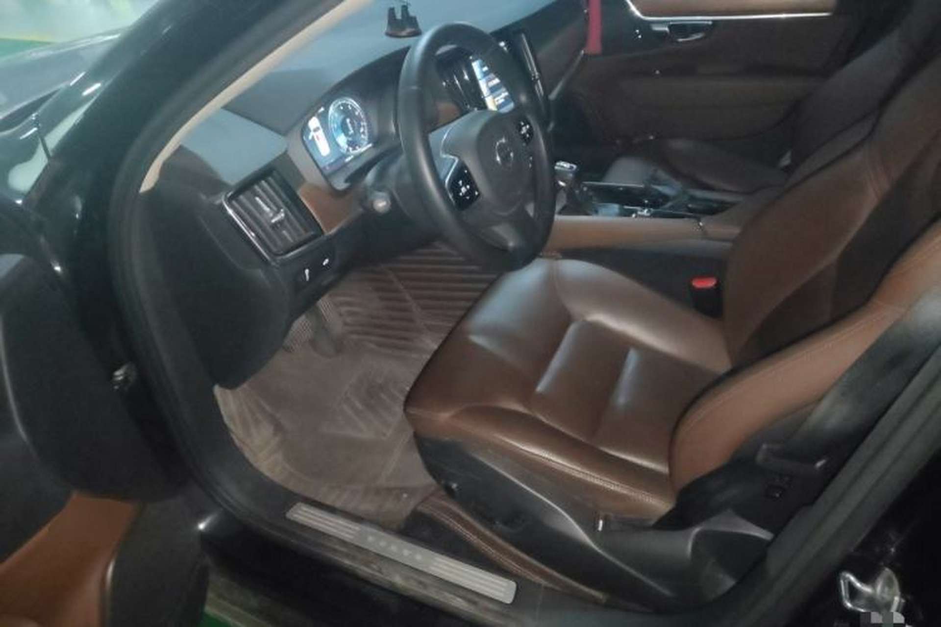 Used Volvo S90 2017 T5 Smart Luxury Edition Driver Seat