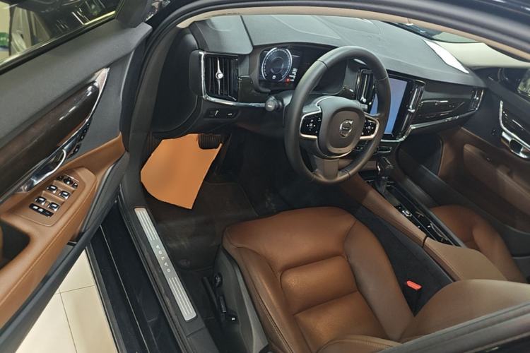 Used Volvo S90 2017 T4 Zhiyuan Edition Driver Seat