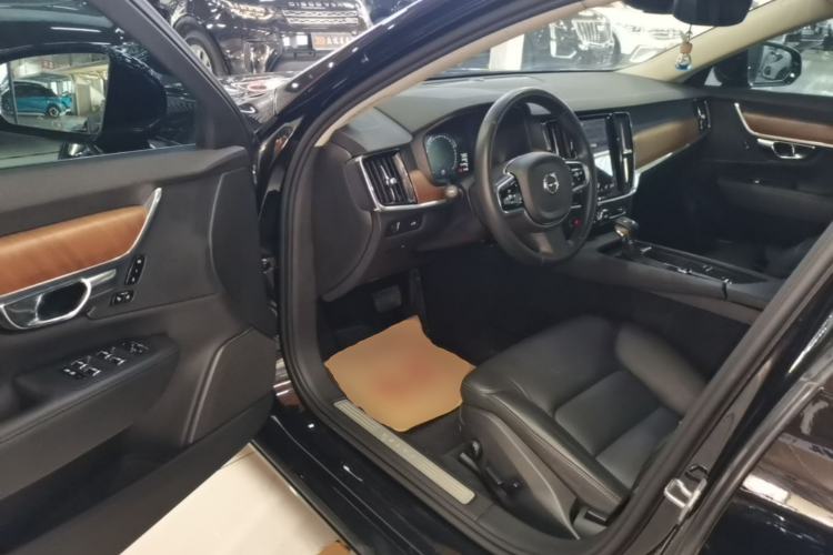 Used Volvo S90 2017 T5 Zhiyuan Edition Driver Seat