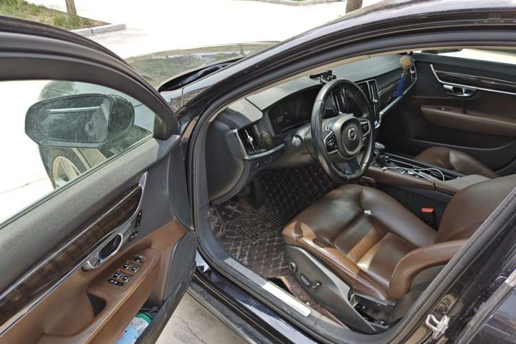 Used Volvo S90 2017 T4 Zhiyuan Edition Driver Seat