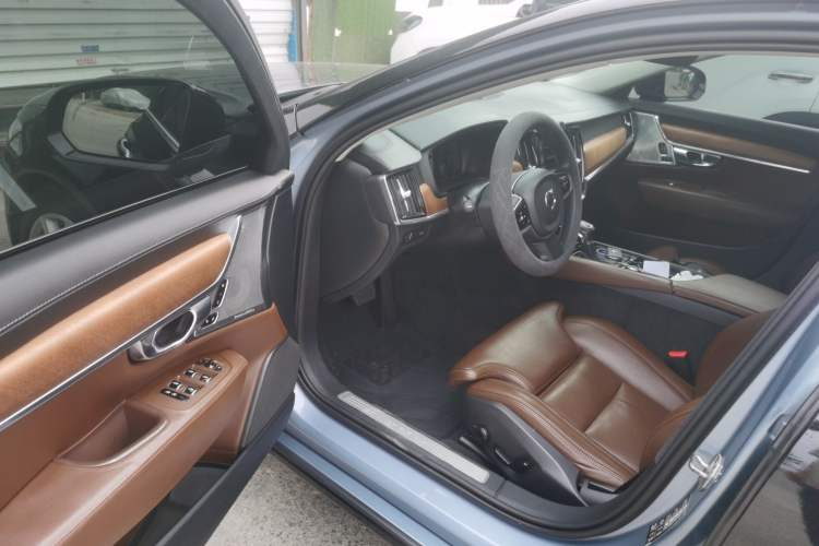 Used Volvo S90 2017 T5 Prestige Edition Driver Seat