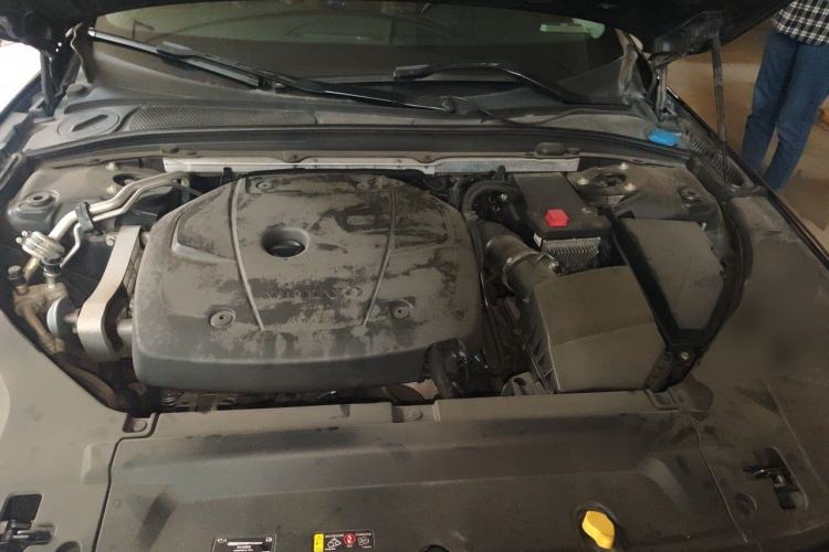 Used Volvo S90 2017 T5 Smart Luxury Edition Engine Bay