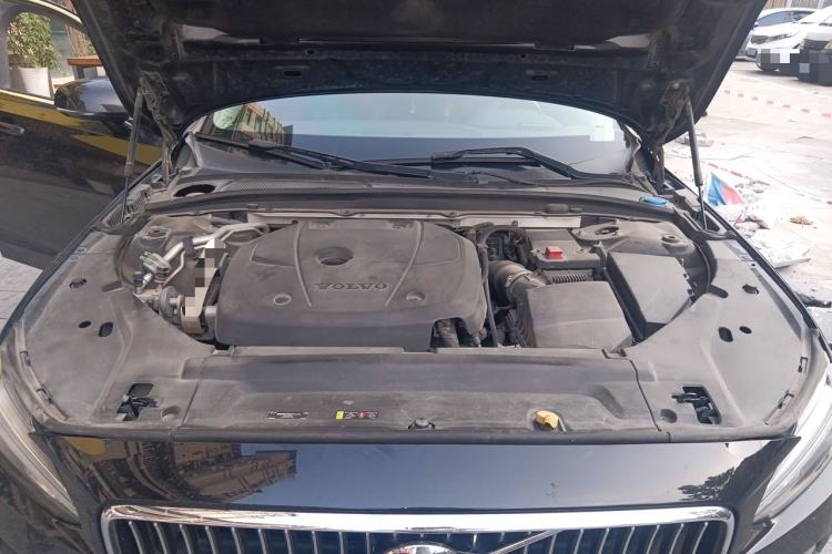 Used Volvo S90 2017 T4 Zhiyi Edition Engine Bay