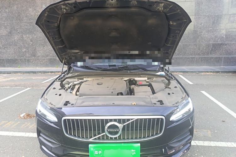 Used Volvo S90 2017 T4 Zhiyuan Edition Engine Bay