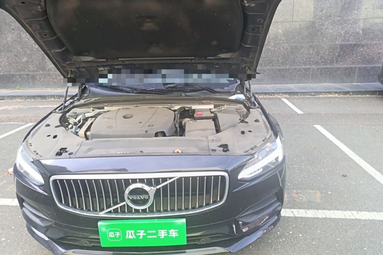 Used Volvo S90 2017 T4 Zhiyuan Edition Engine Bay Left