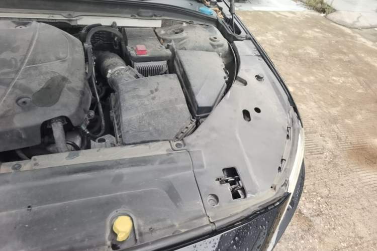 Used Volvo S90 2017 T4 Zhiyuan Edition Engine Bay Left
