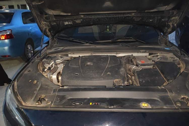 Used Volvo S90 2017 T5 Zhiyuan Edition Engine Bay Right