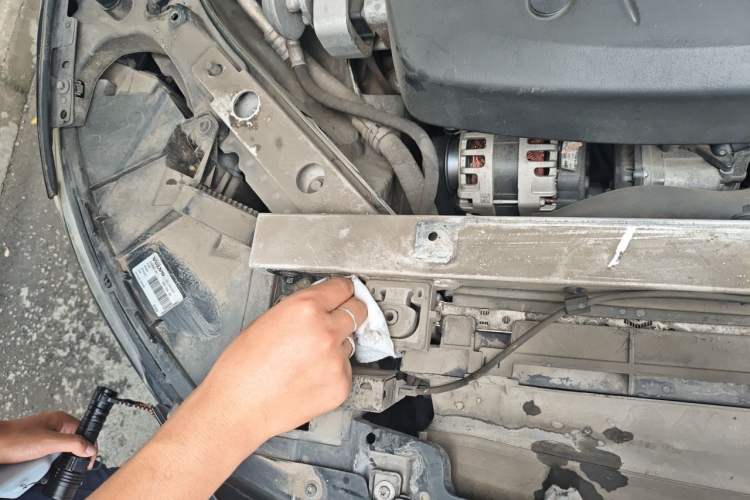 Used Volvo S90 2017 T5 Zhiyuan Edition Engine Bay Right