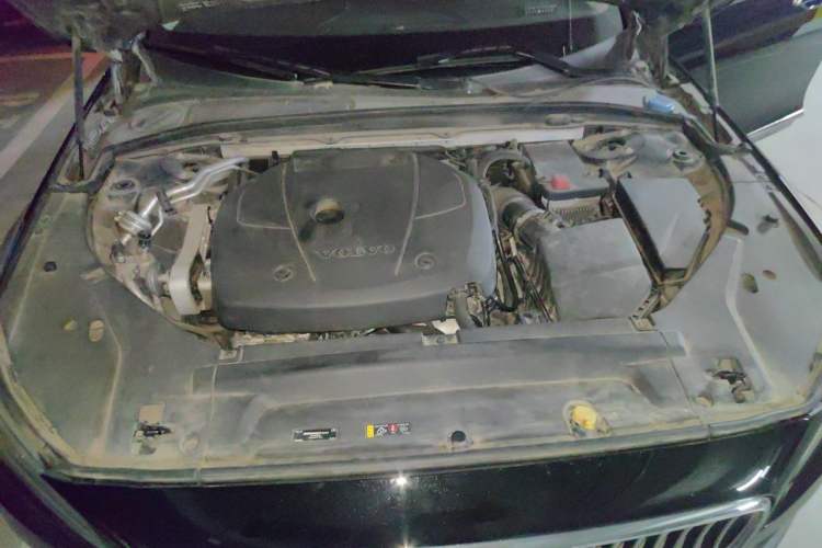 Used Volvo S90 2017 T5 Smart Luxury Edition Engine Bay