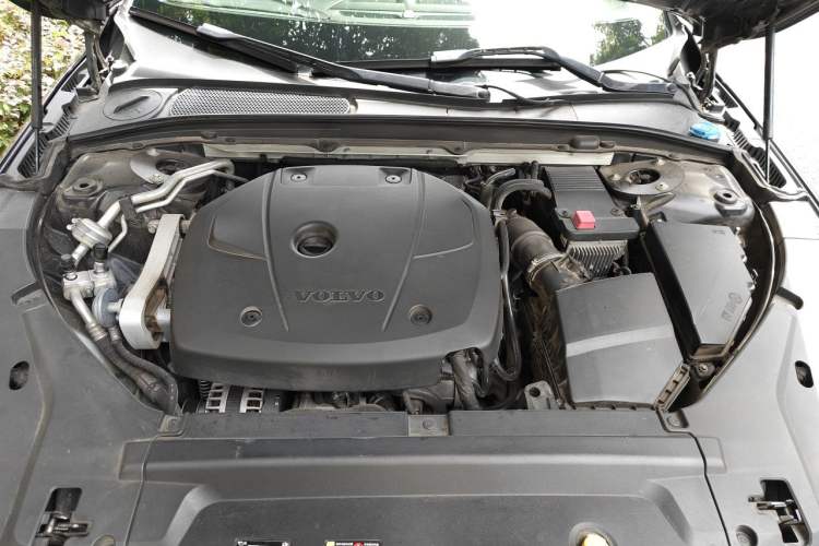 Used Volvo S90 2017 T5 Prestige Edition Engine Bay