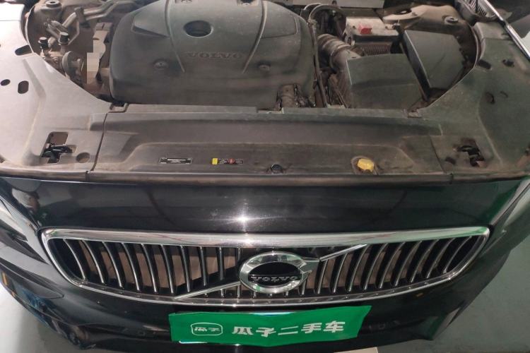 Used Volvo S90 2017 T4 Zhiyuan Edition Engine Bay