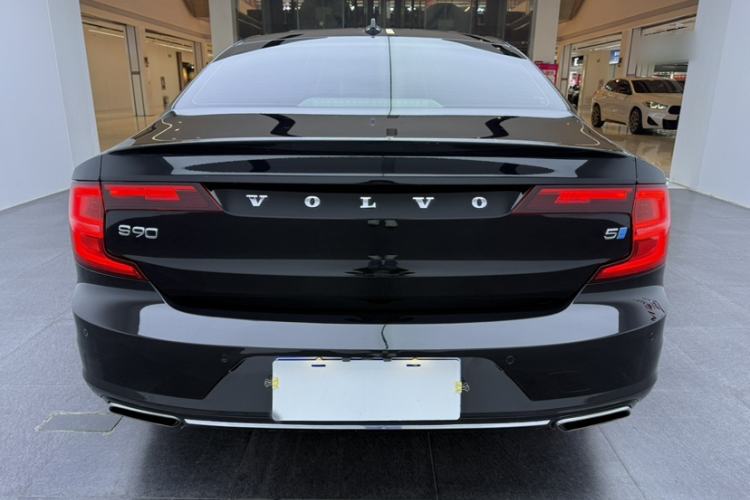 Used Volvo S90 2017 T4 Zhiyuan Edition Exterior 2