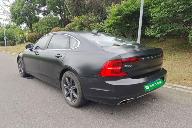 Used Volvo S90 2017 T4 Zhiyi Edition Exterior 2