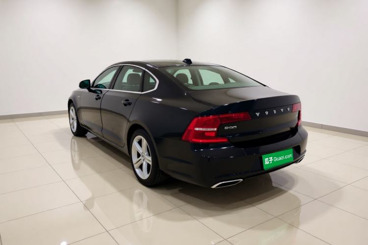 Used Volvo S90 2017 T4 Zhiyuan Edition Exterior 3