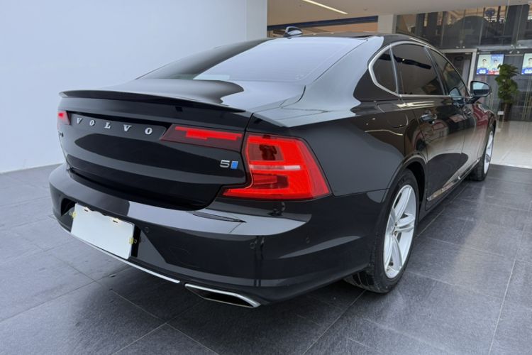 Used Volvo S90 2017 T4 Zhiyuan Edition Exterior 3