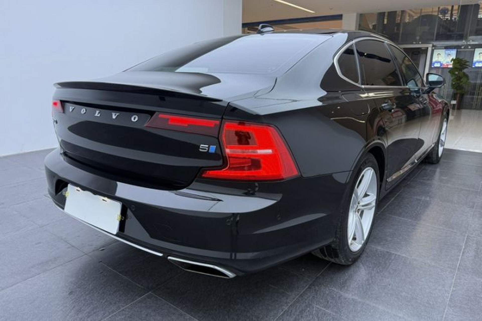 Used Volvo S90 2017 T4 Zhiyuan Edition Exterior 3