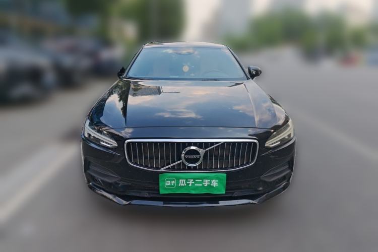 Used Volvo S90 2017 T4 Zhiyuan Edition Front