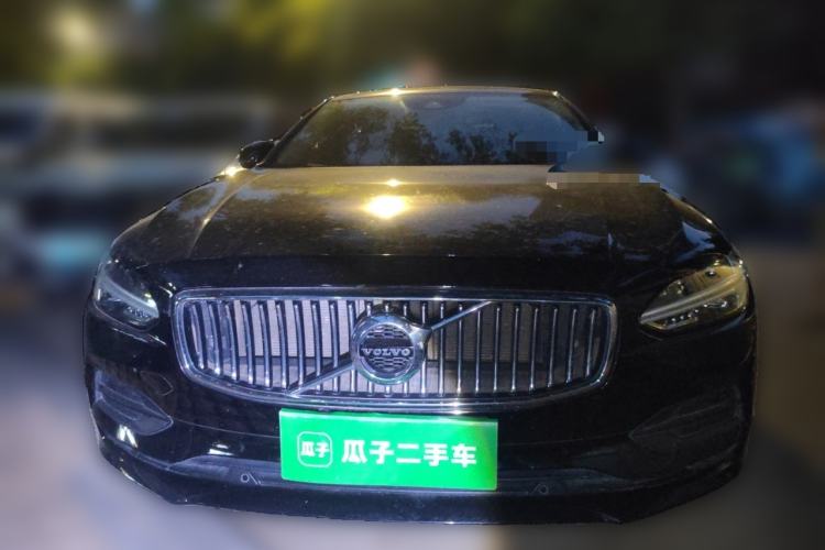 Used Volvo S90 2017 T4 Zhiyuan Edition Front