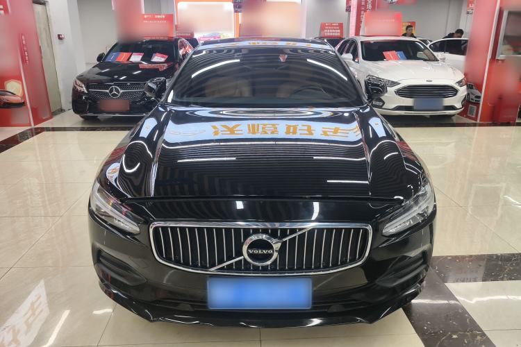 Used Volvo S90 2017 T4 Zhiyi Edition Front