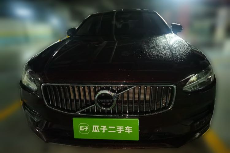 Used Volvo S90 2017 T4 Zhiyuan Edition Front