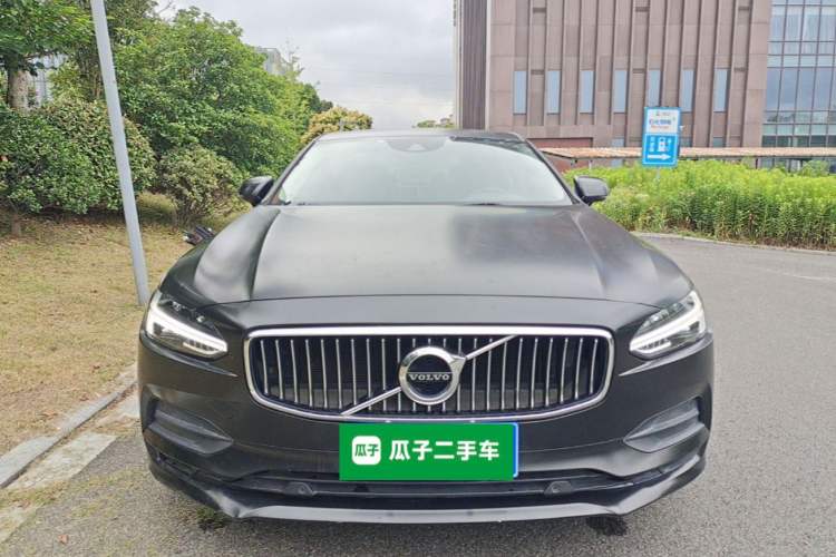 Used Volvo S90 2017 T4 Zhiyi Edition Front
