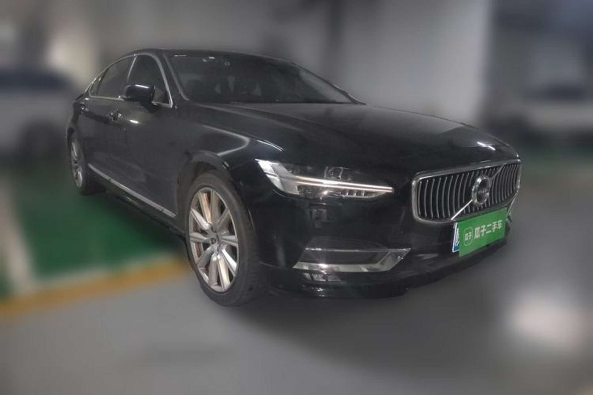 Used Volvo S90 2017 T5 Smart Luxury Edition Front Right 45 Deg
