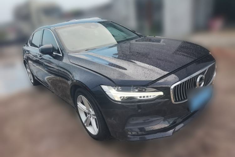 Used Volvo S90 2017 T4 Zhiyuan Edition Front Right 45 Deg