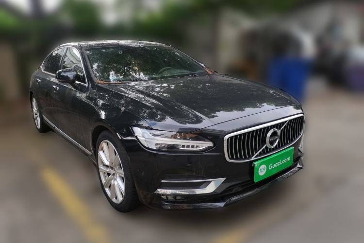 Used Volvo S90 2017 T5 Smart Luxury Edition Front Right 45 Deg
