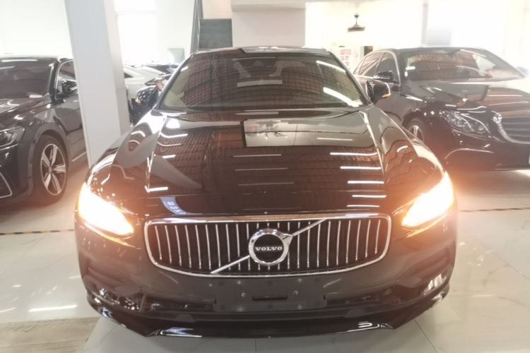 Used Volvo S90 2017 T5 Zhiyuan Edition Front