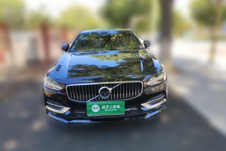 Used Volvo S90 2017 T5 Smart Luxury Edition Front