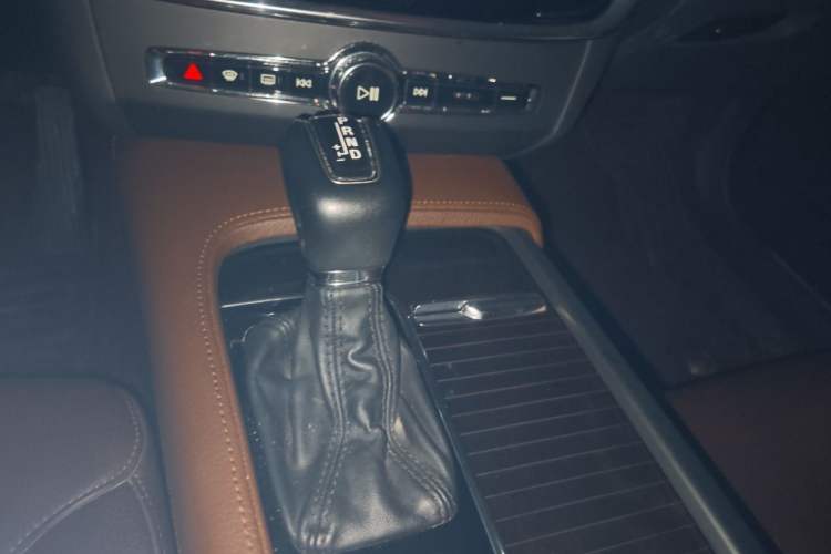 Used Volvo S90 2017 T4 Zhiyuan Edition Gear Lever