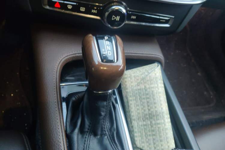 Used Volvo S90 2017 T5 Zhiyuan Edition Gear Lever