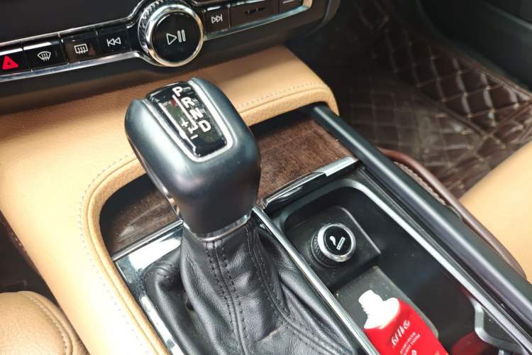 Used Volvo S90 2017 T5 Zhiyuan Edition Gear Lever