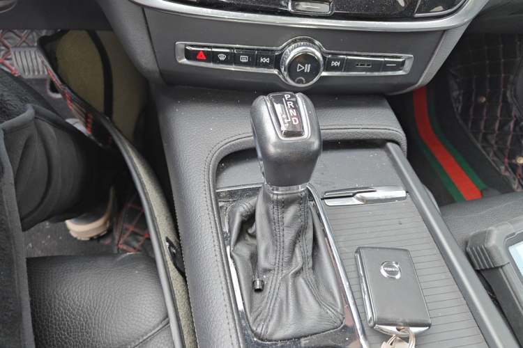 Used Volvo S90 2017 T4 Zhiyi Edition Gear Lever