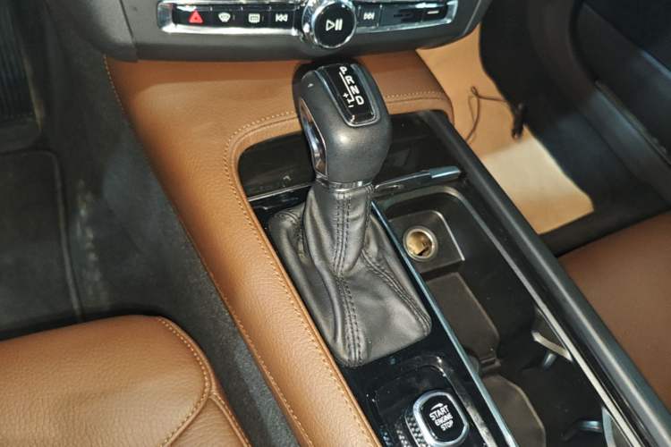 Used Volvo S90 2017 T4 Zhiyuan Edition Gear Lever