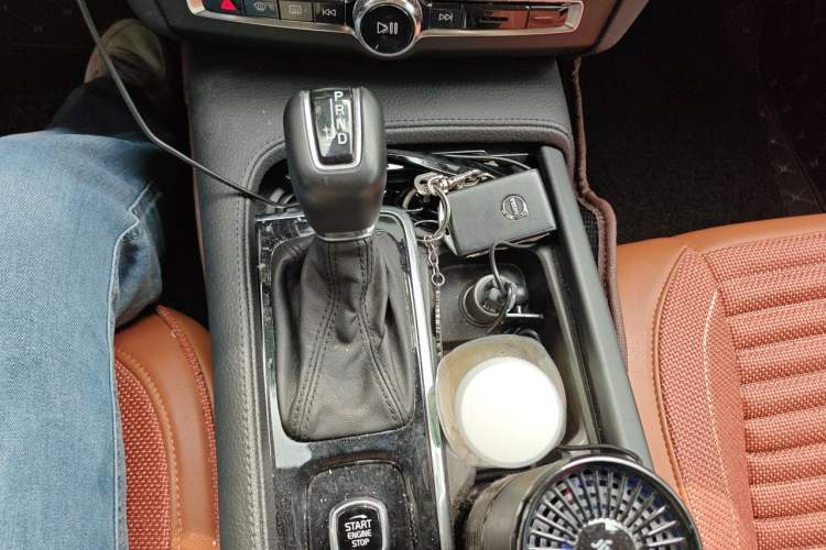 Used Volvo S90 2017 T4 Zhiyi Edition Gear Lever