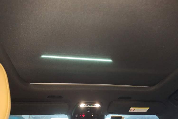 Used Volvo S90 2017 T5 Smart Luxury Edition Headliner