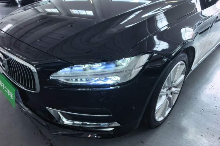 Used Volvo S90 2017 T5 Smart Luxury Edition Left Front Headlight