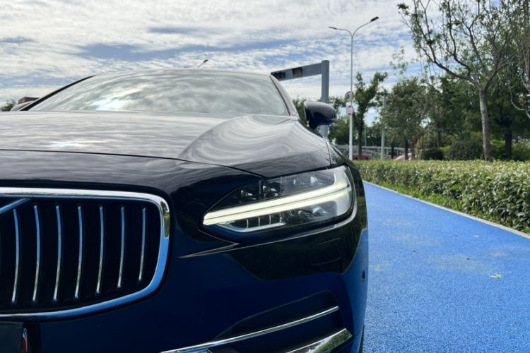 Used Volvo S90 2017 T5 Smart Luxury Edition Left Front Headlight