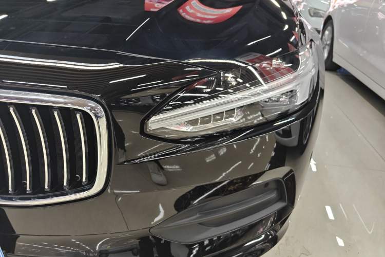 Used Volvo S90 2017 T5 Zhiyuan Edition Left Front Headlight