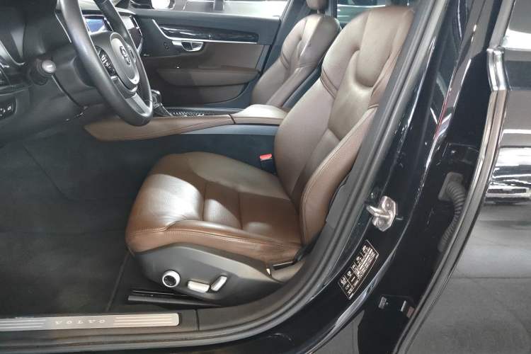 Used Volvo S90 2017 T4 Zhiyuan Edition Left Front Seat